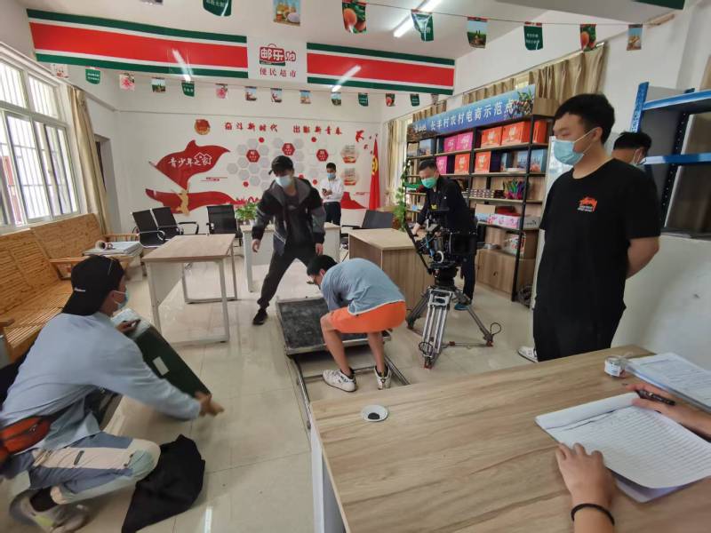 一支视频激活品牌生命力｜常山县产品视频拍摄公司的创意魔法秀